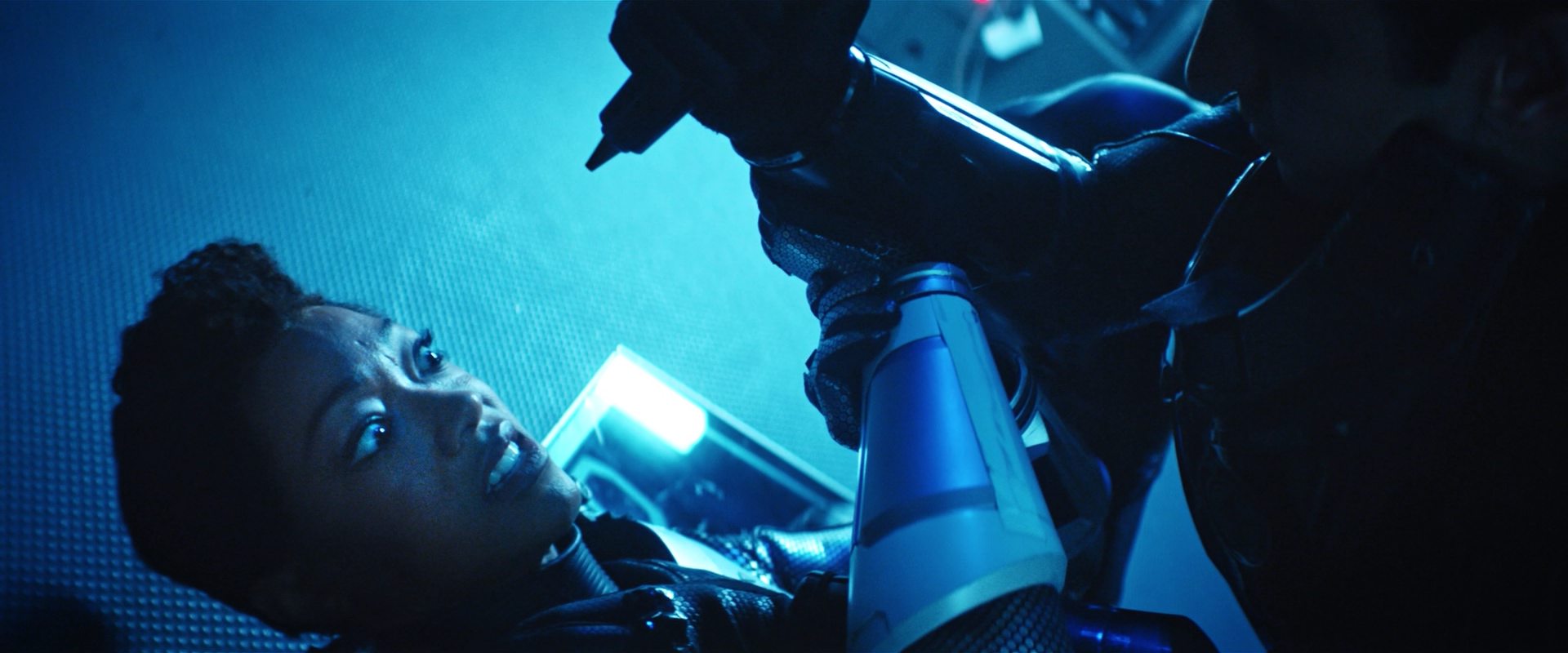 extant_StarTrekDiscovery_2x12-ThroughTheValleyOfShadows_04500.jpg extant_StarTrekDiscovery_2x12-ThroughTheValleyOfShadows_04500.jpg