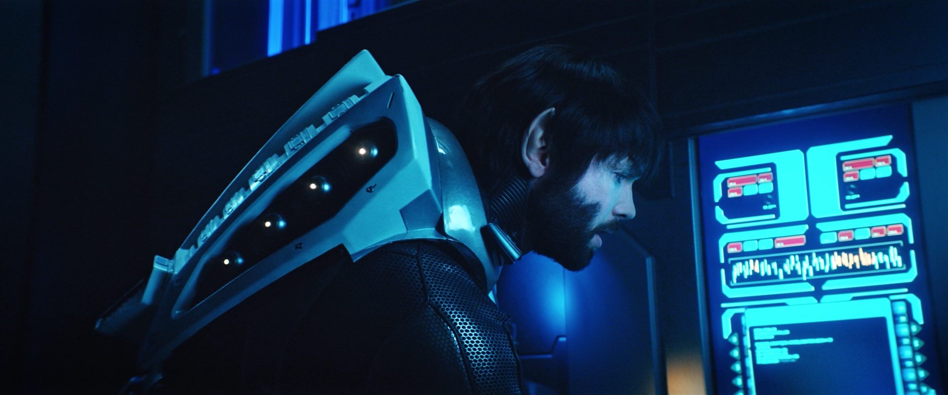 extant_StarTrekDiscovery_2x12-ThroughTheValleyOfShadows_04613.jpg