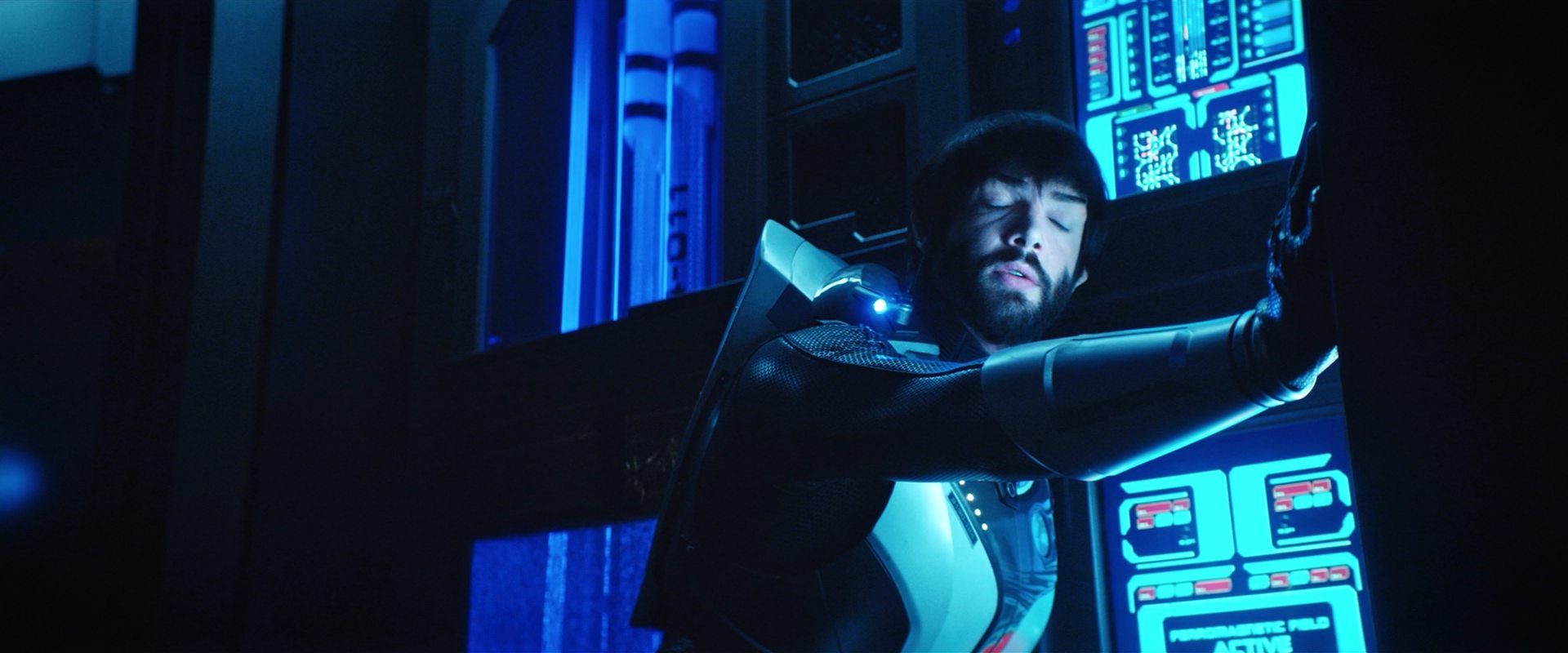 extant_StarTrekDiscovery_2x12-ThroughTheValleyOfShadows_04673.jpg
