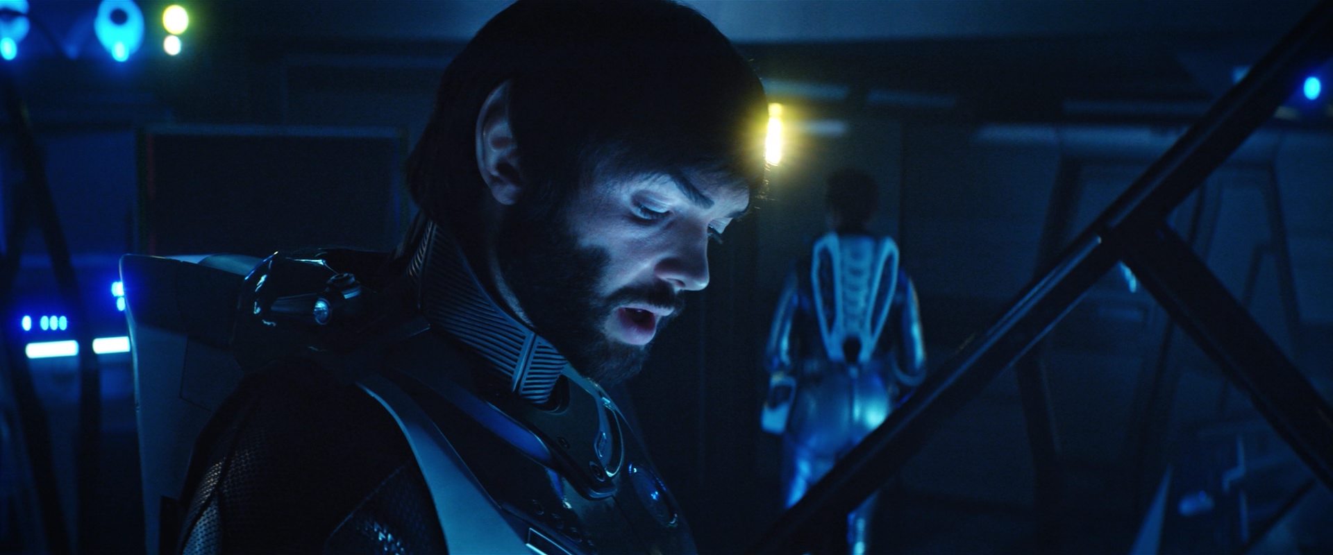 extant_StarTrekDiscovery_2x12-ThroughTheValleyOfShadows_04727.jpg