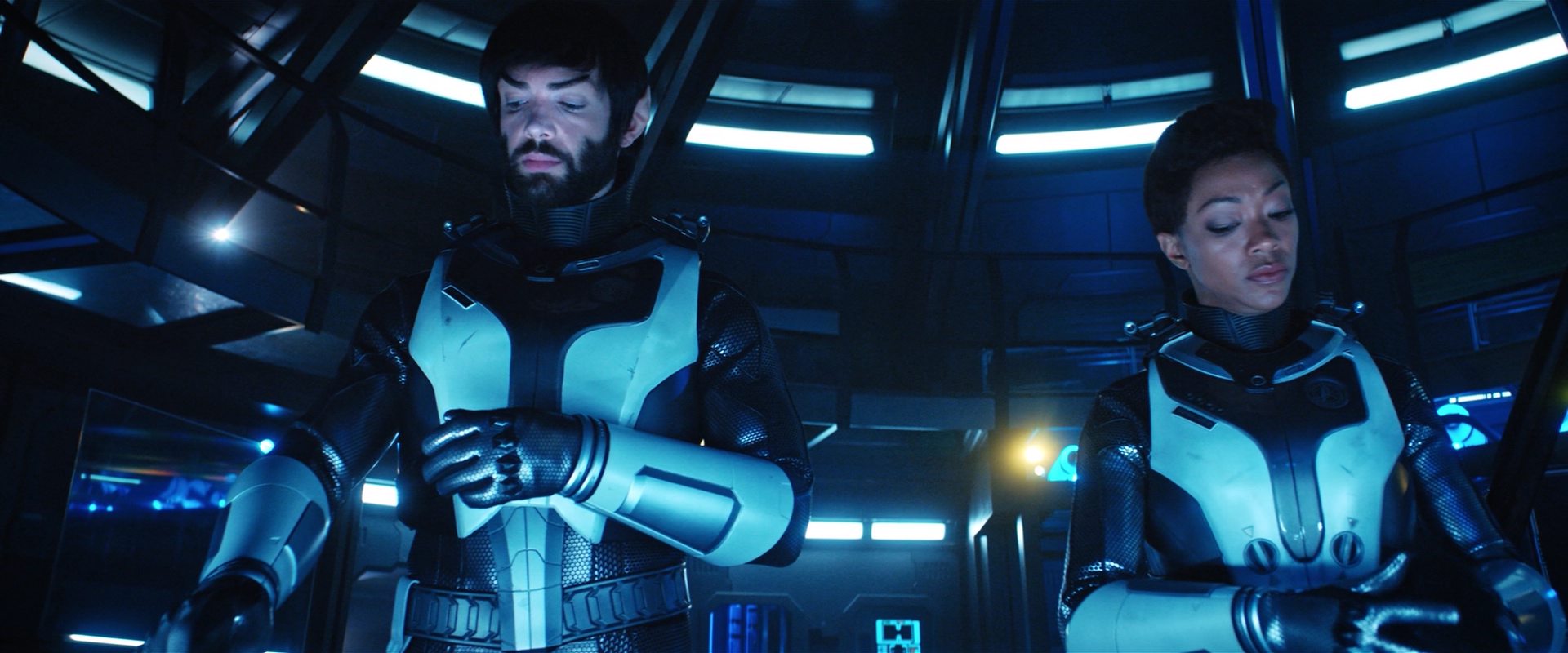 extant_StarTrekDiscovery_2x12-ThroughTheValleyOfShadows_04743.jpg