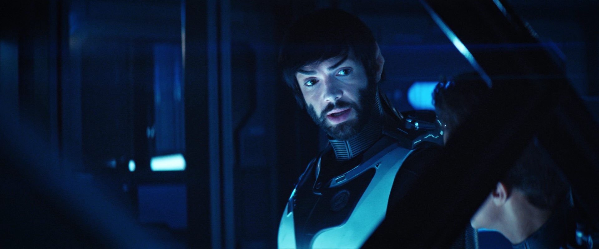 extant_StarTrekDiscovery_2x12-ThroughTheValleyOfShadows_04757.jpg extant_StarTrekDiscovery_2x12-ThroughTheValleyOfShadows_04757.jpg