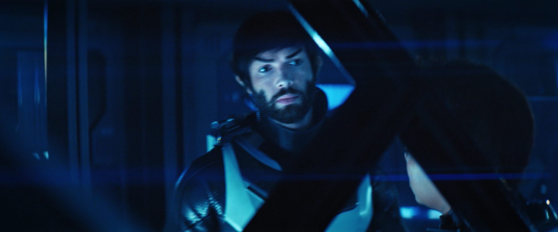 extant_StarTrekDiscovery_2x12-ThroughTheValleyOfShadows_04769.jpg
