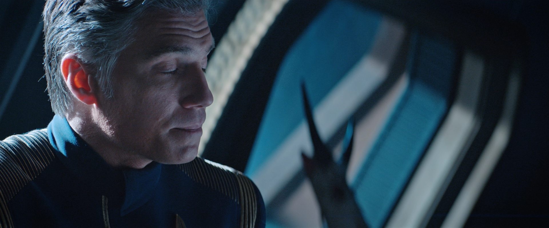 extant_StarTrekDiscovery_2x12-ThroughTheValleyOfShadows_04920.jpg