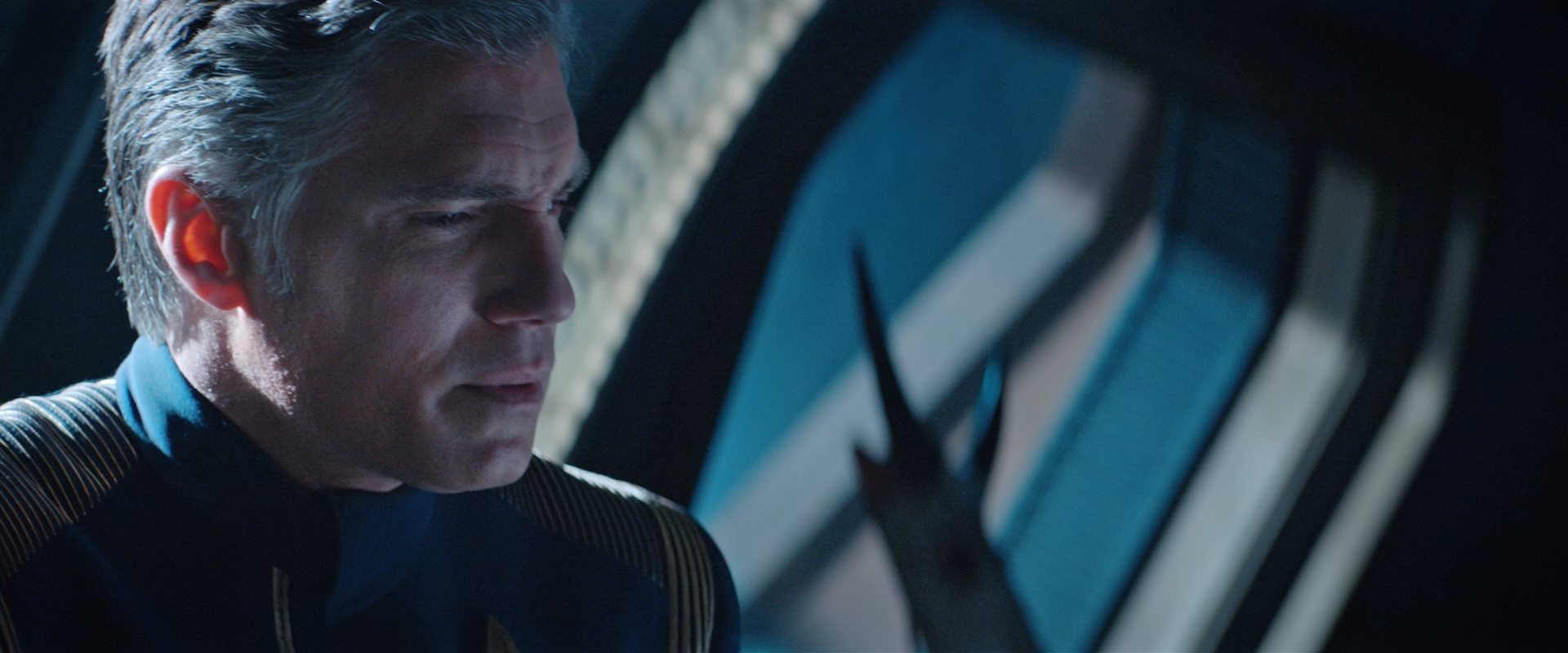extant_StarTrekDiscovery_2x12-ThroughTheValleyOfShadows_04936.jpg