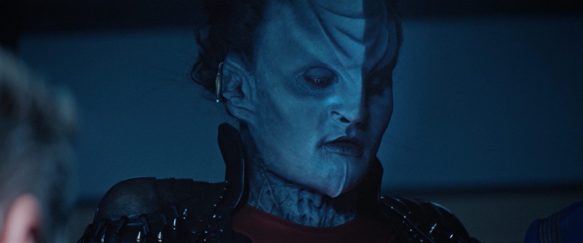 extant_StarTrekDiscovery_2x12-ThroughTheValleyOfShadows_05007.jpg extant_StarTrekDiscovery_2x12-ThroughTheValleyOfShadows_05007.jpg