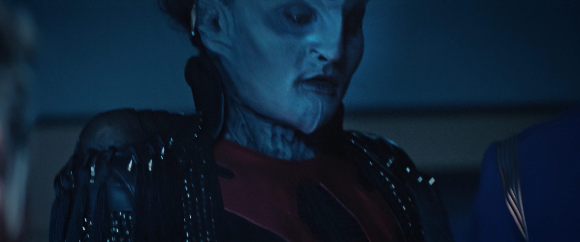 extant_StarTrekDiscovery_2x12-ThroughTheValleyOfShadows_05010.jpg