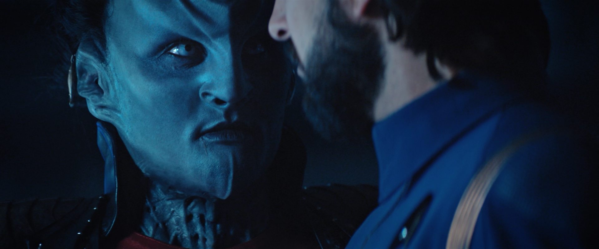 extant_StarTrekDiscovery_2x12-ThroughTheValleyOfShadows_05023.jpg extant_StarTrekDiscovery_2x12-ThroughTheValleyOfShadows_05023.jpg