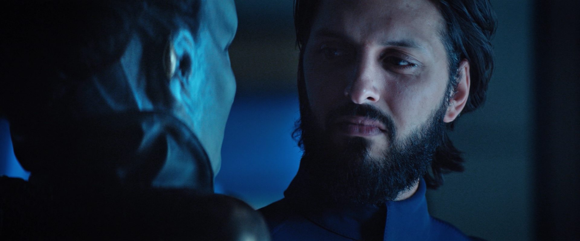 extant_StarTrekDiscovery_2x12-ThroughTheValleyOfShadows_05029.jpg extant_StarTrekDiscovery_2x12-ThroughTheValleyOfShadows_05029.jpg