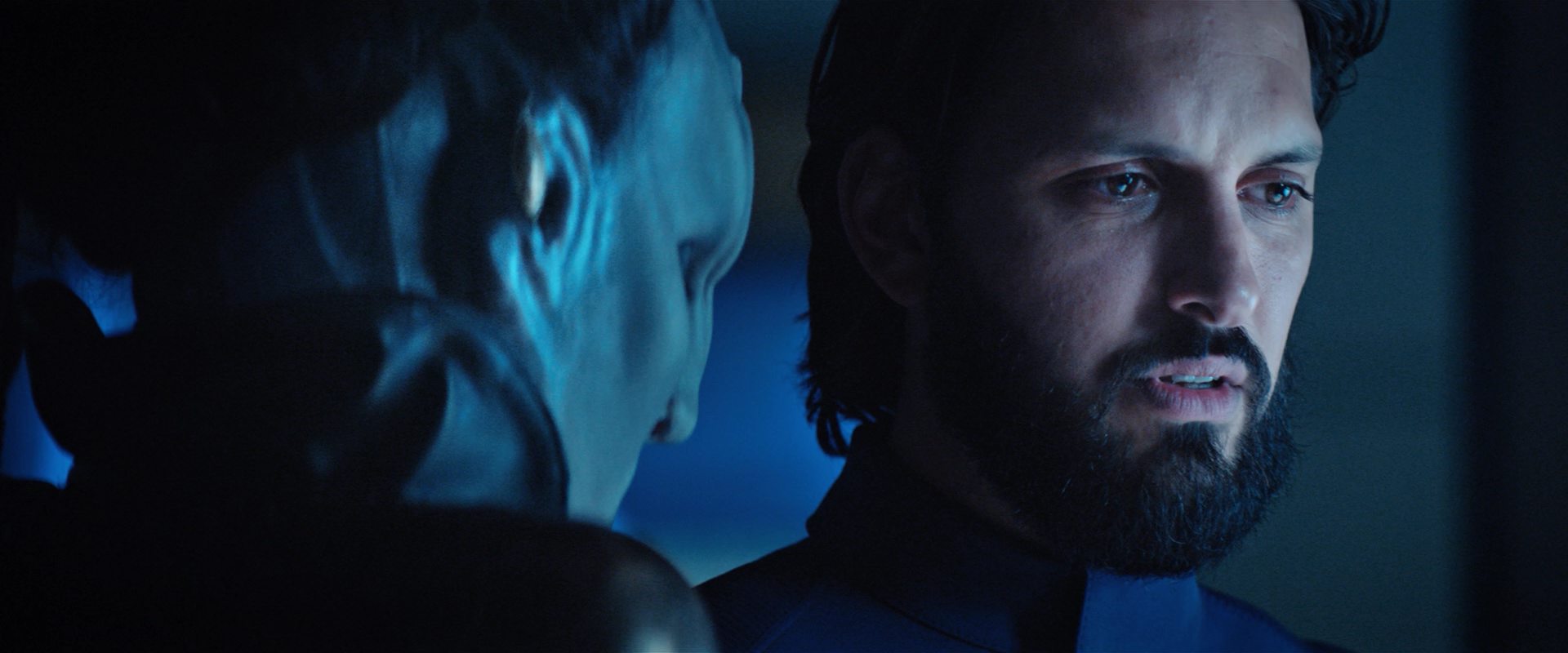 extant_StarTrekDiscovery_2x12-ThroughTheValleyOfShadows_05036.jpg