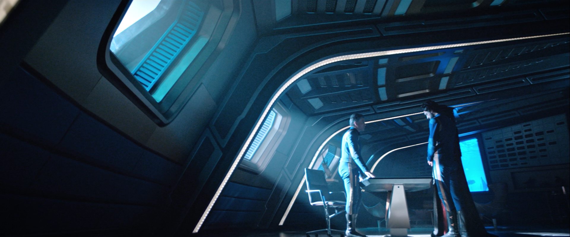 extant_StarTrekDiscovery_2x12-ThroughTheValleyOfShadows_05092.jpg