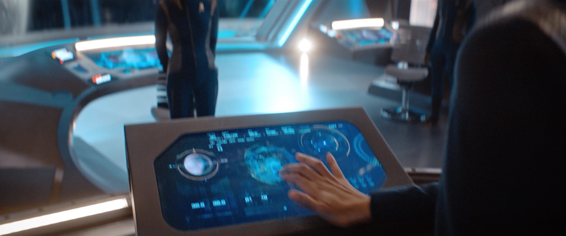 extant_StarTrekDiscovery_2x12-ThroughTheValleyOfShadows_05108.jpg