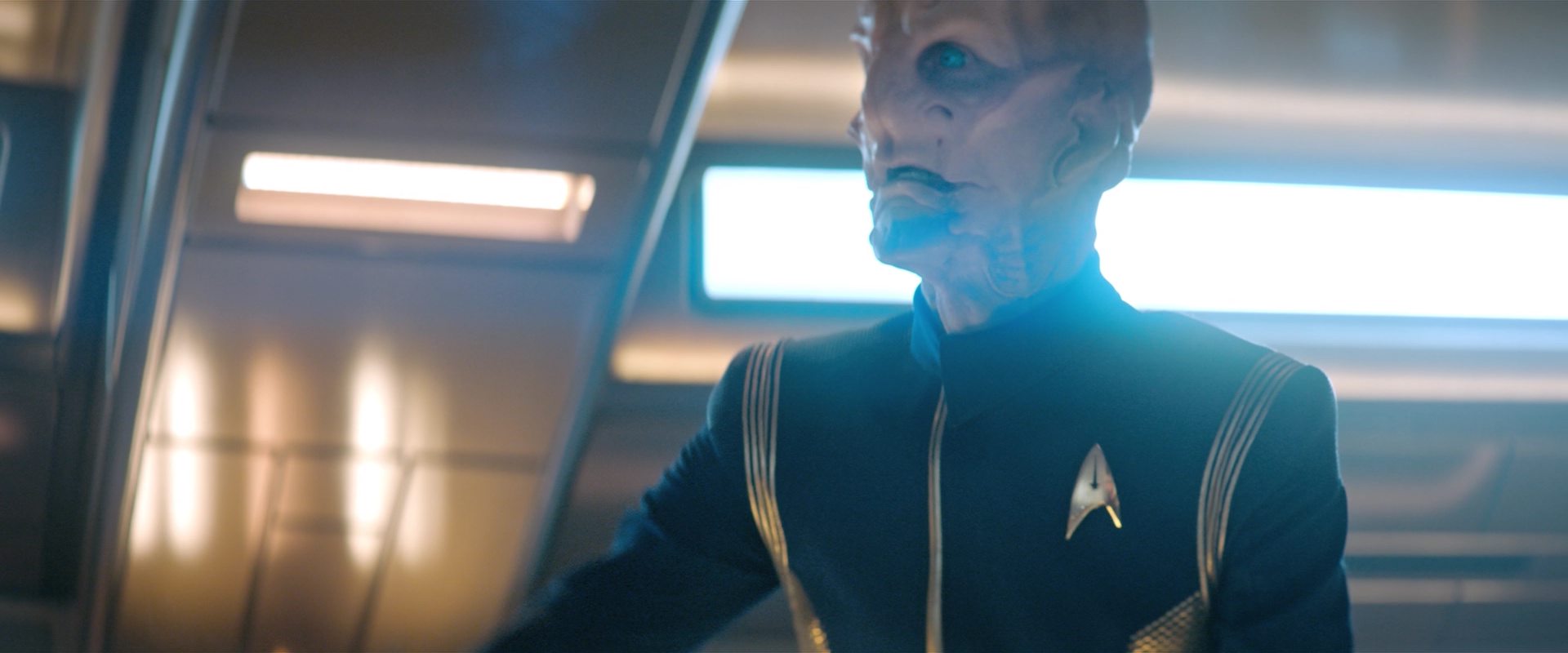 extant_StarTrekDiscovery_2x12-ThroughTheValleyOfShadows_05164.jpg