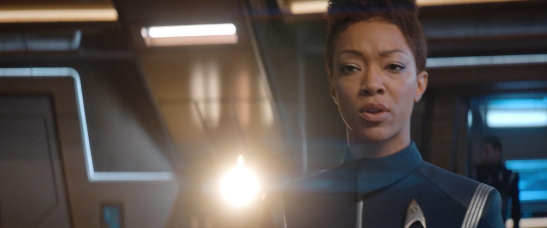 extant_StarTrekDiscovery_2x12-ThroughTheValleyOfShadows_05188.jpg