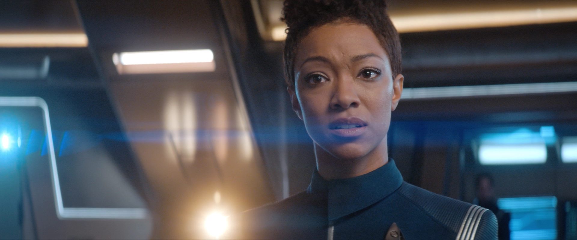 extant_StarTrekDiscovery_2x12-ThroughTheValleyOfShadows_05228.jpg