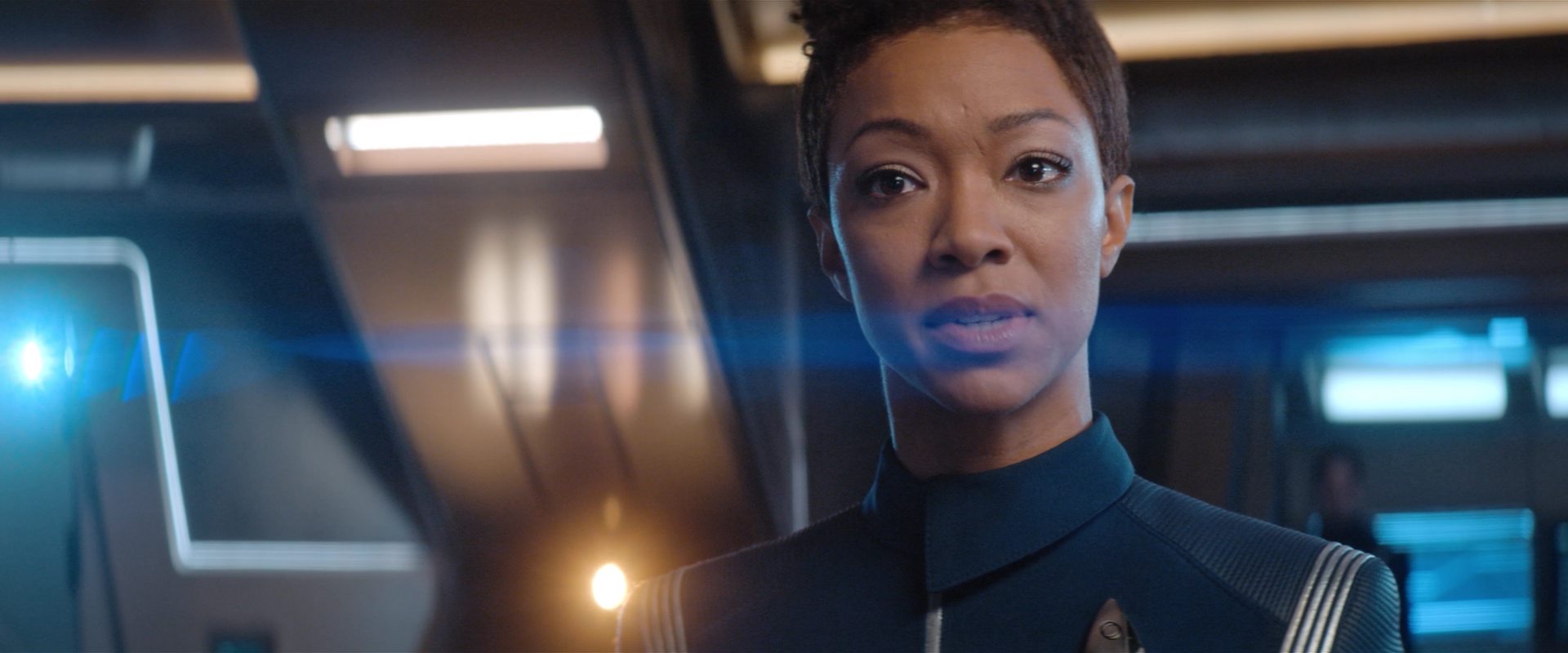 extant_StarTrekDiscovery_2x12-ThroughTheValleyOfShadows_05230.jpg