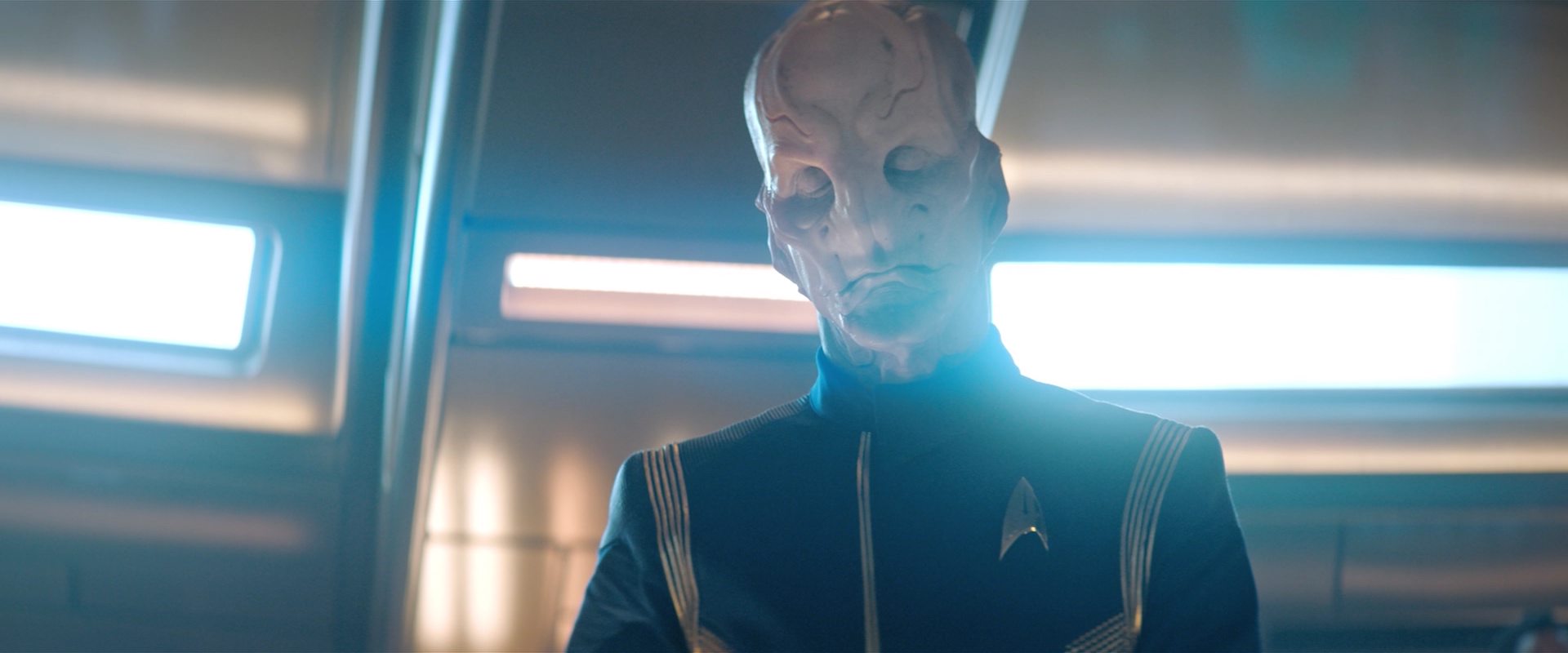 extant_StarTrekDiscovery_2x12-ThroughTheValleyOfShadows_05276.jpg
