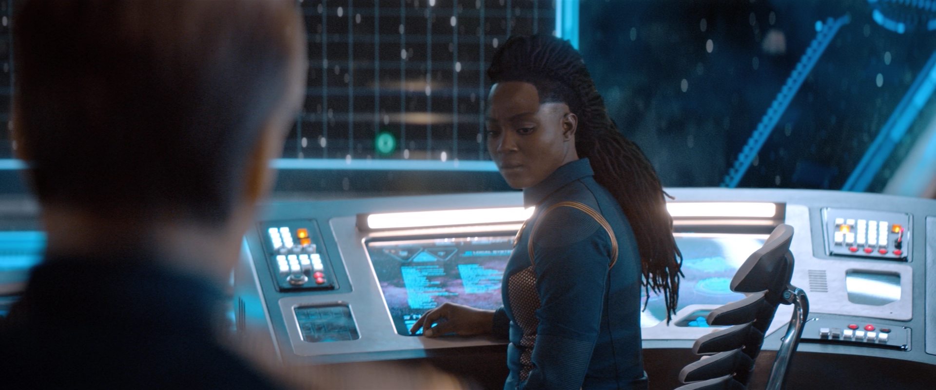 extant_StarTrekDiscovery_2x12-ThroughTheValleyOfShadows_05300.jpg