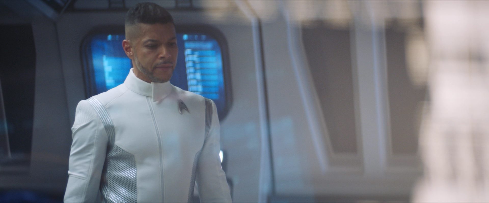extant_StarTrekDiscovery_2x13-SuchSweetSorrowPart1_00532.jpg