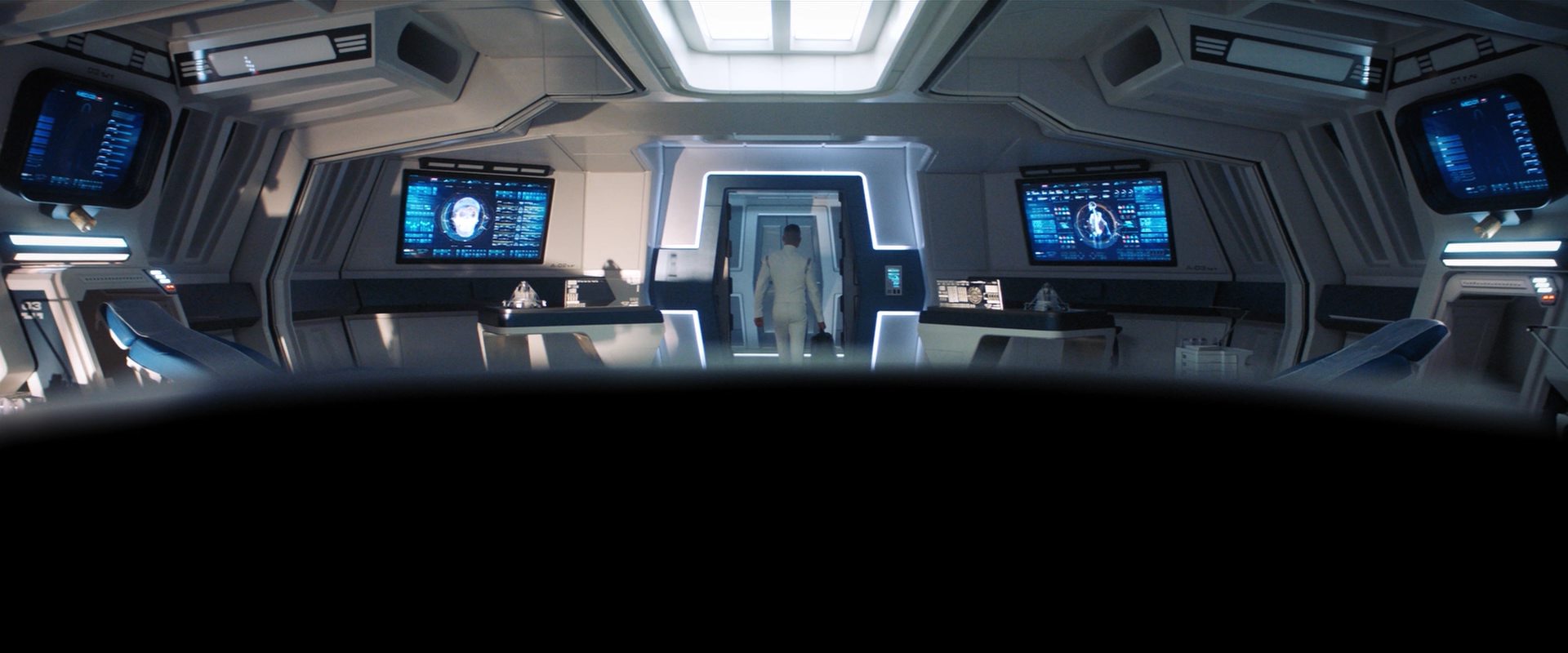 extant_StarTrekDiscovery_2x13-SuchSweetSorrowPart1_00552.jpg