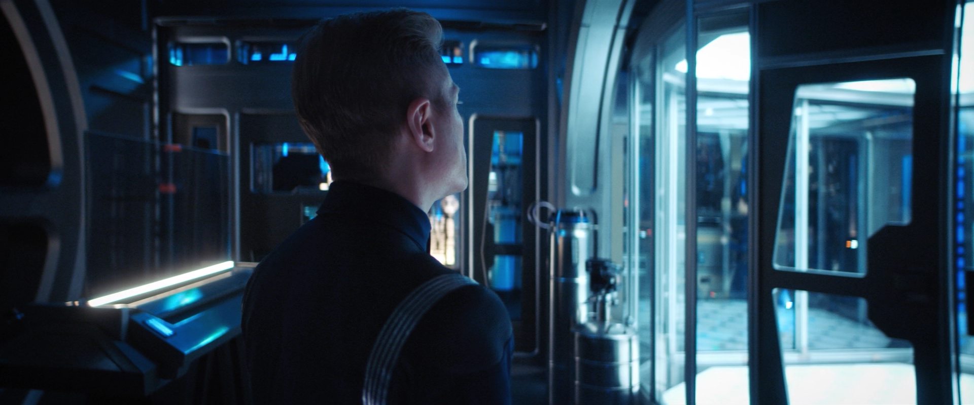 extant_StarTrekDiscovery_2x13-SuchSweetSorrowPart1_00565.jpg