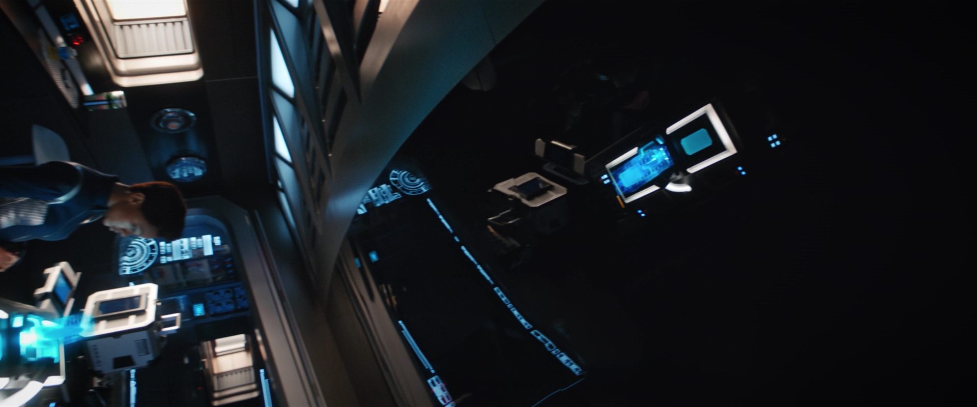 extant_StarTrekDiscovery_2x13-SuchSweetSorrowPart1_00601.jpg