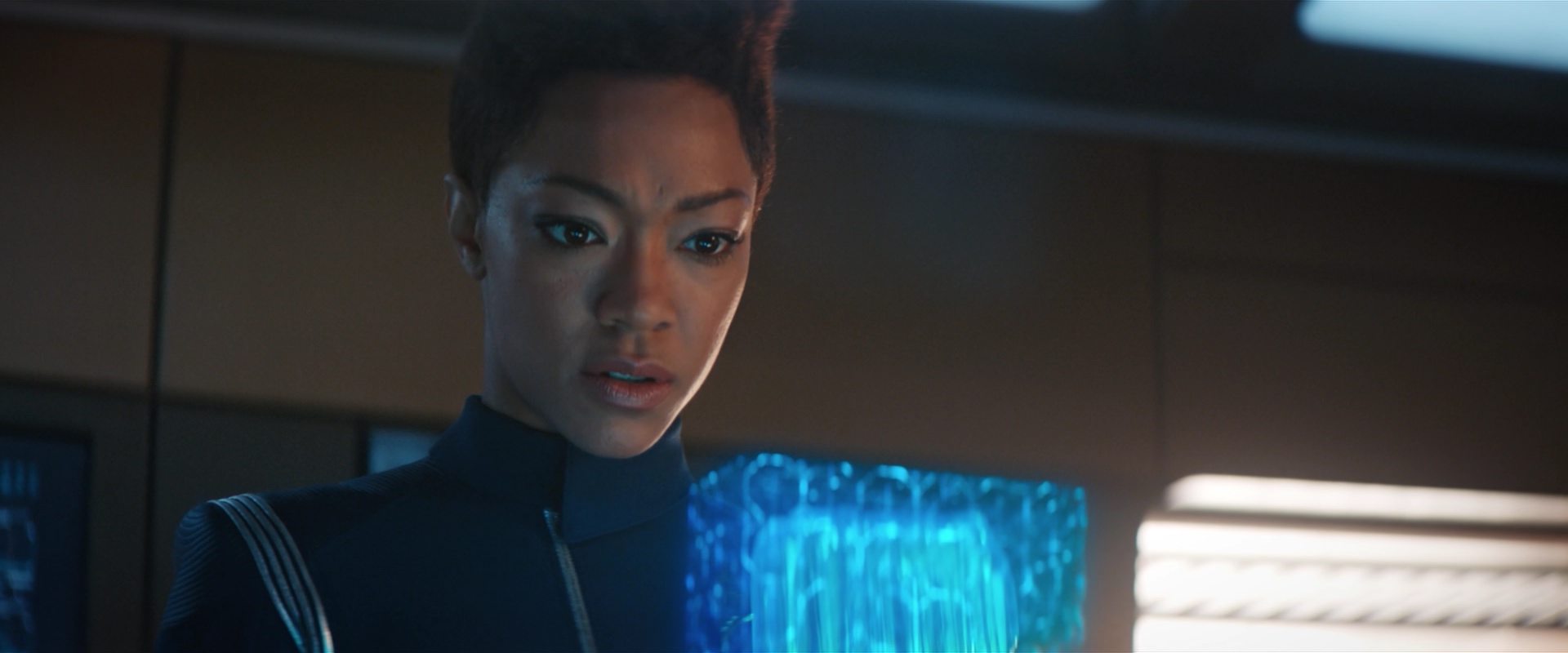 extant_StarTrekDiscovery_2x13-SuchSweetSorrowPart1_00625.jpg