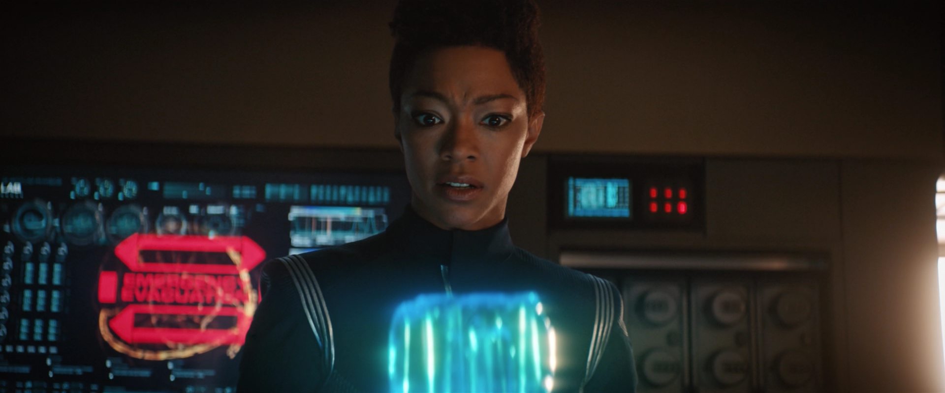 extant_StarTrekDiscovery_2x13-SuchSweetSorrowPart1_00771.jpg