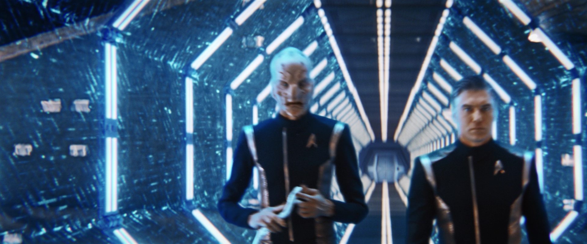 extant_StarTrekDiscovery_2x13-SuchSweetSorrowPart1_00818.jpg