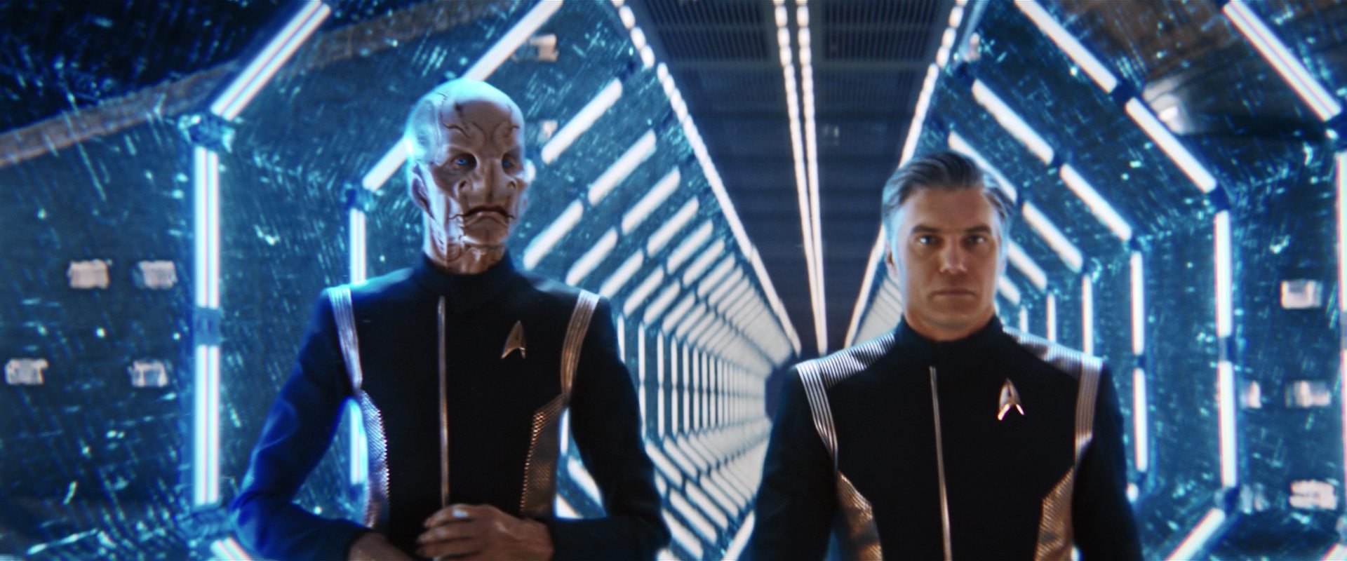 extant_StarTrekDiscovery_2x13-SuchSweetSorrowPart1_00824.jpg