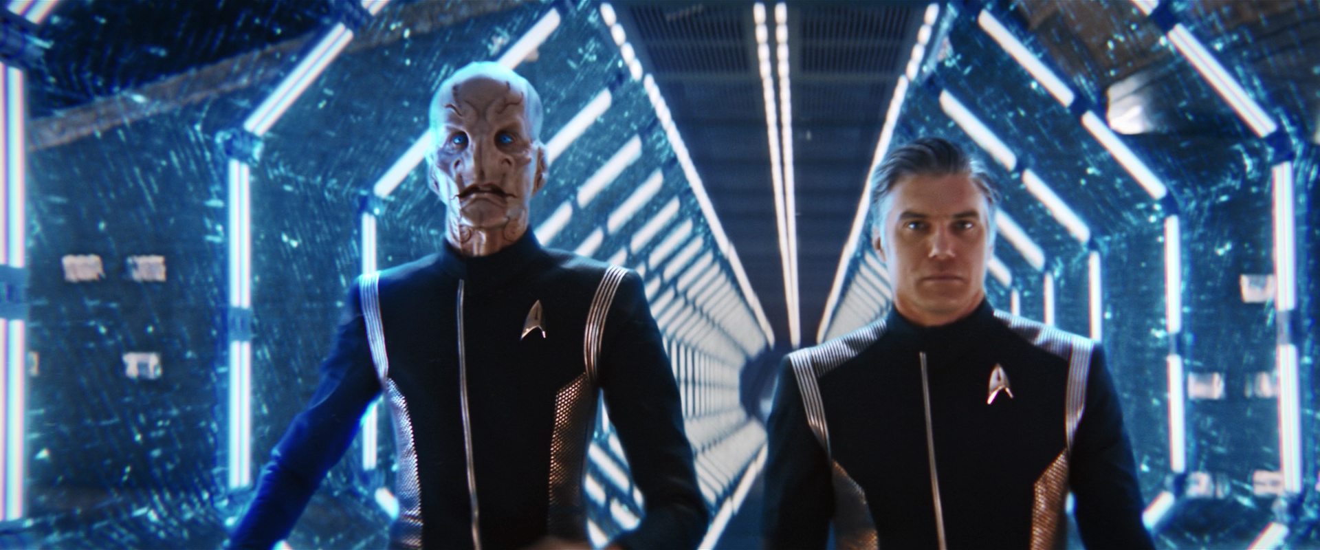extant_StarTrekDiscovery_2x13-SuchSweetSorrowPart1_00825.jpg