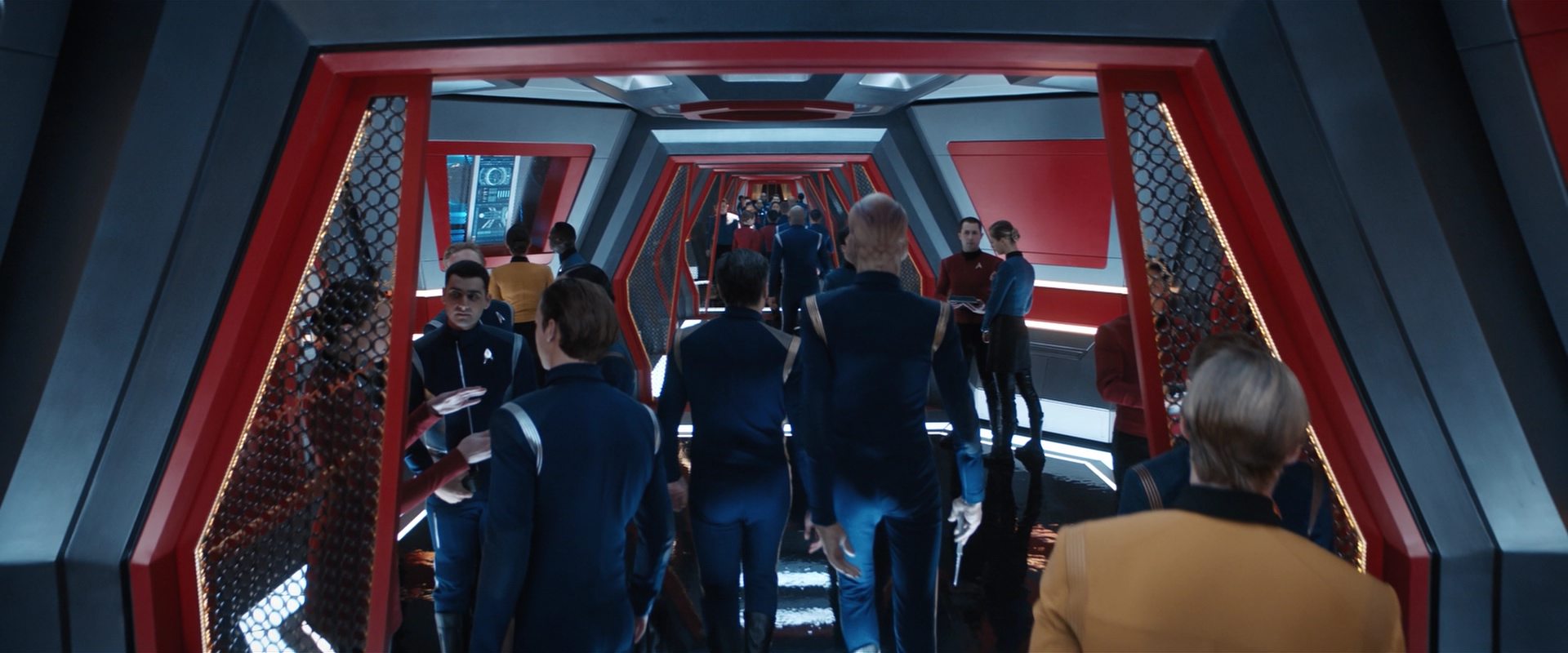 extant_StarTrekDiscovery_2x13-SuchSweetSorrowPart1_00842.jpg