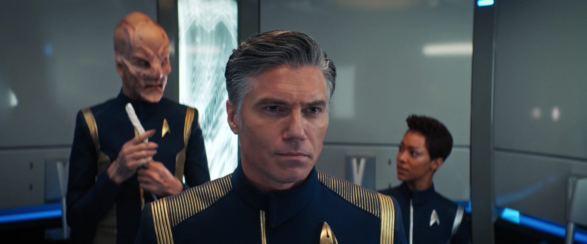 extant_StarTrekDiscovery_2x13-SuchSweetSorrowPart1_00895.jpg