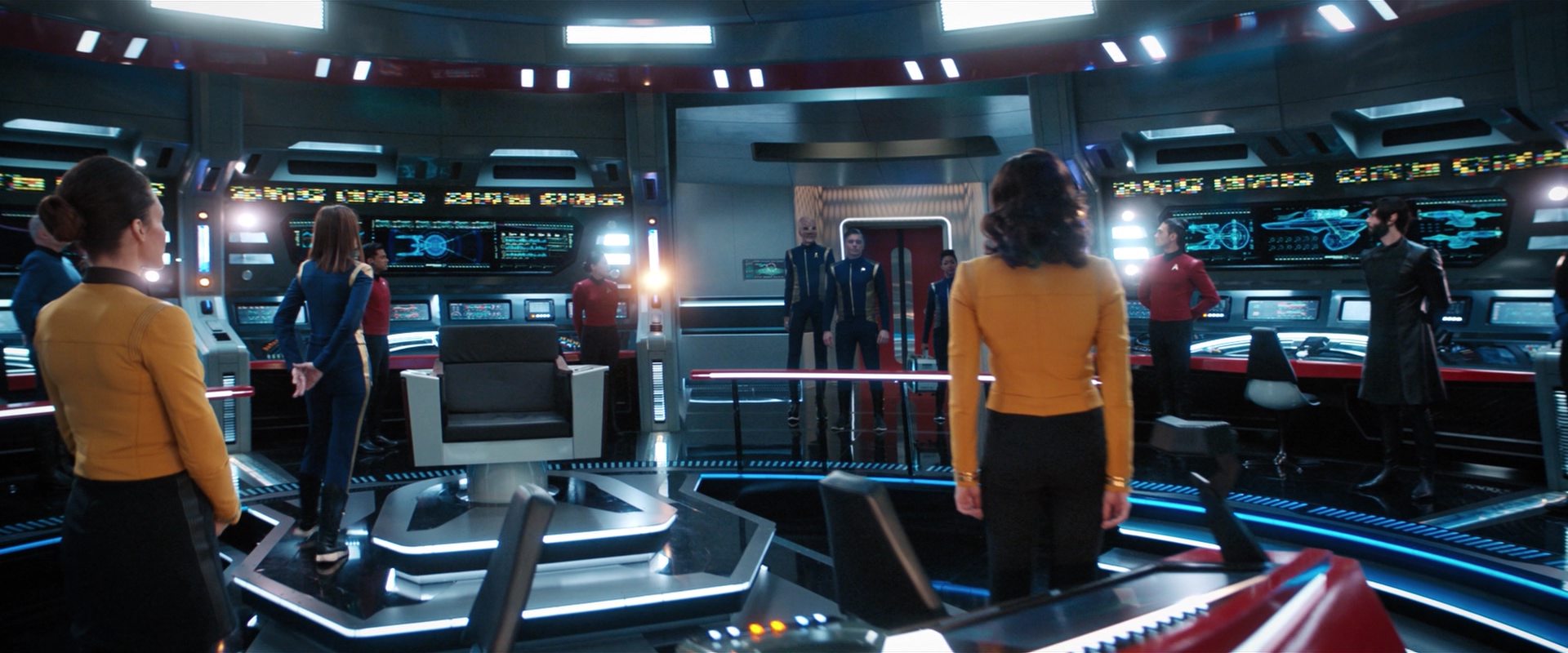 extant_StarTrekDiscovery_2x13-SuchSweetSorrowPart1_00928.jpg