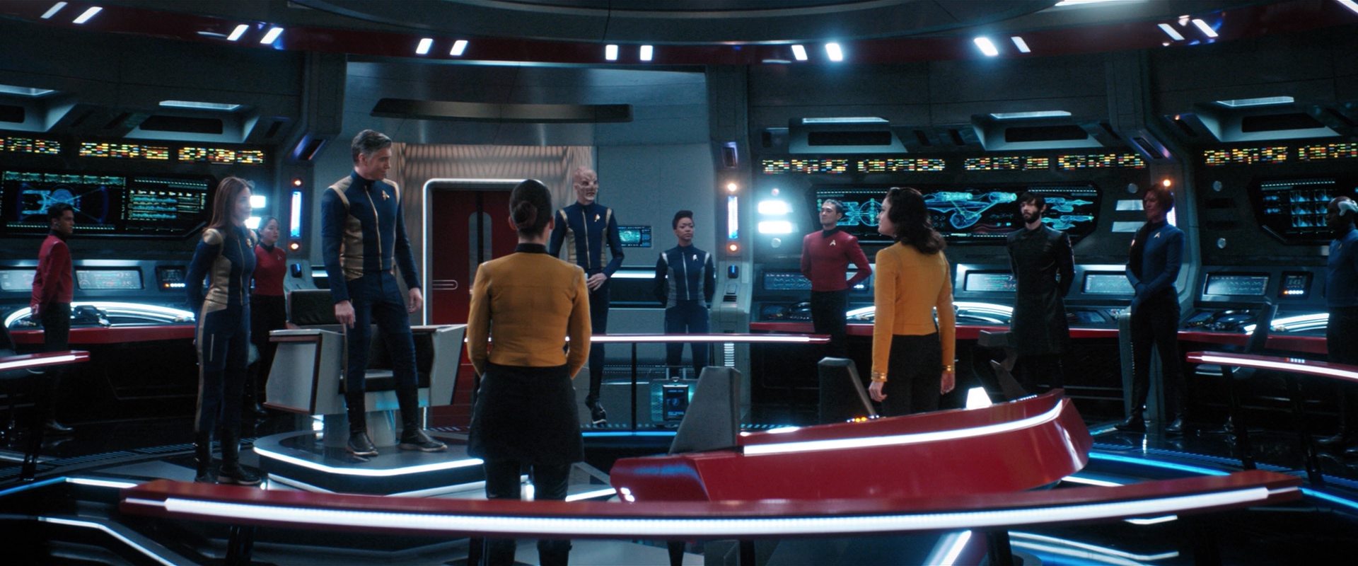 extant_StarTrekDiscovery_2x13-SuchSweetSorrowPart1_00971.jpg