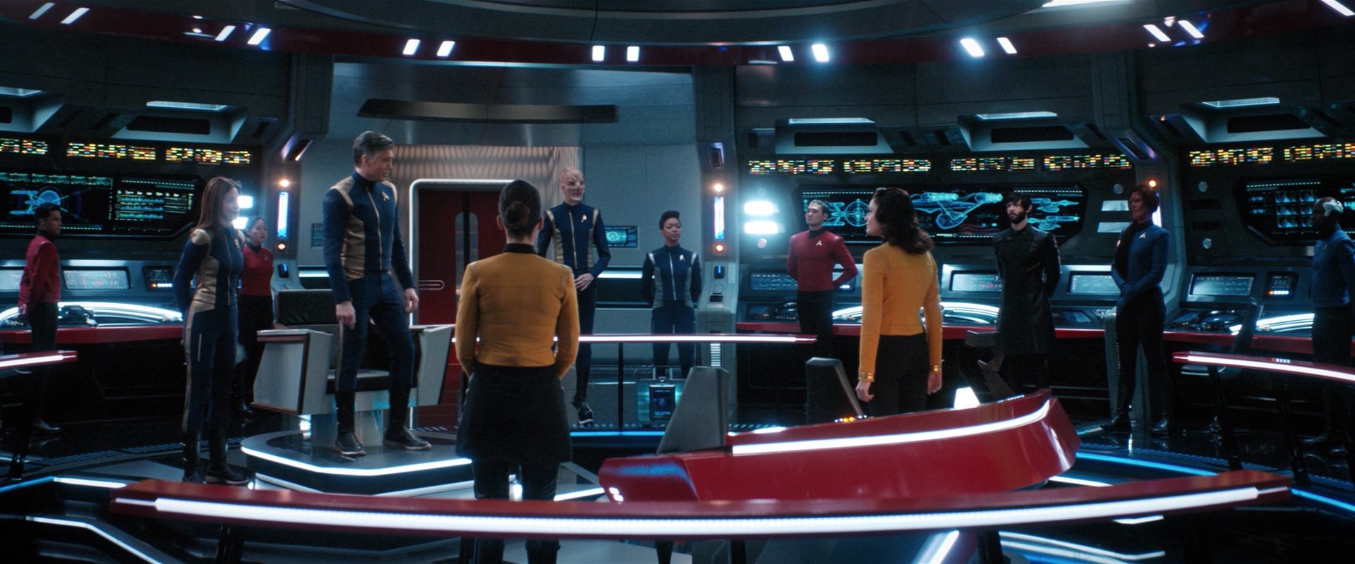 extant_StarTrekDiscovery_2x13-SuchSweetSorrowPart1_00972.jpg