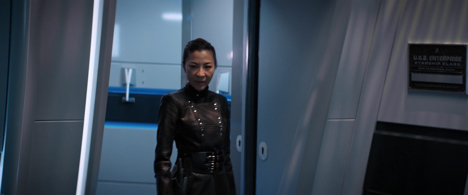 extant_StarTrekDiscovery_2x13-SuchSweetSorrowPart1_01023.jpg