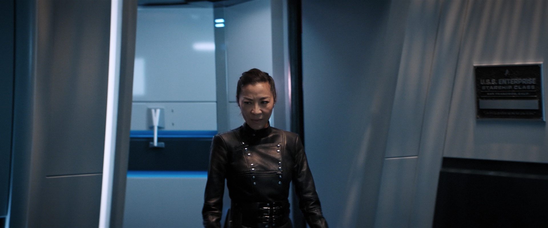 extant_StarTrekDiscovery_2x13-SuchSweetSorrowPart1_01028.jpg