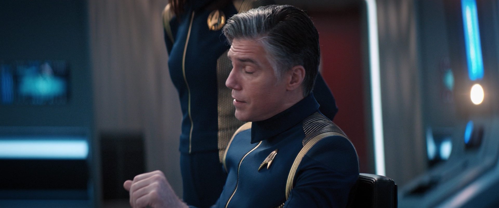 extant_StarTrekDiscovery_2x13-SuchSweetSorrowPart1_01036.jpg