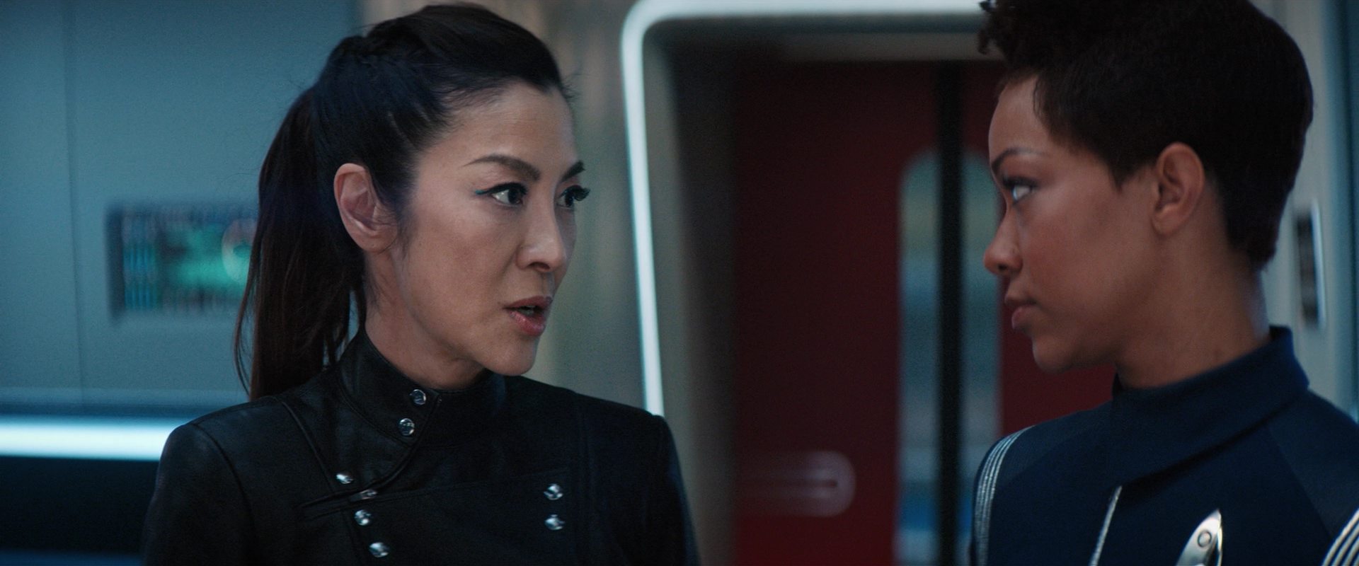 extant_StarTrekDiscovery_2x13-SuchSweetSorrowPart1_01075.jpg