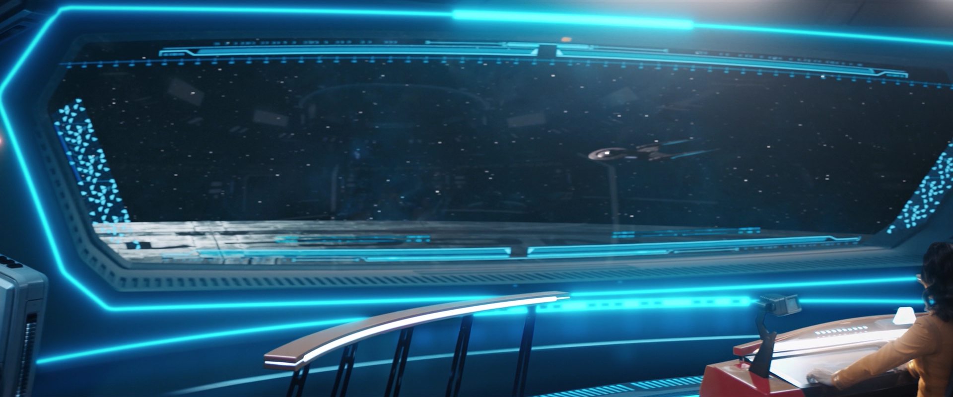 extant_StarTrekDiscovery_2x13-SuchSweetSorrowPart1_01120.jpg