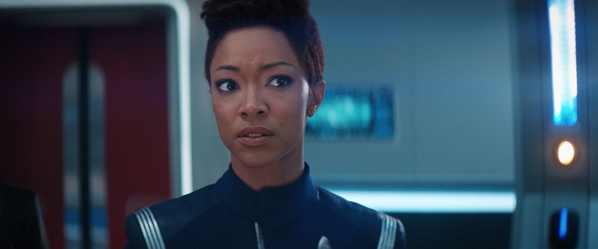 extant_StarTrekDiscovery_2x13-SuchSweetSorrowPart1_01180.jpg
