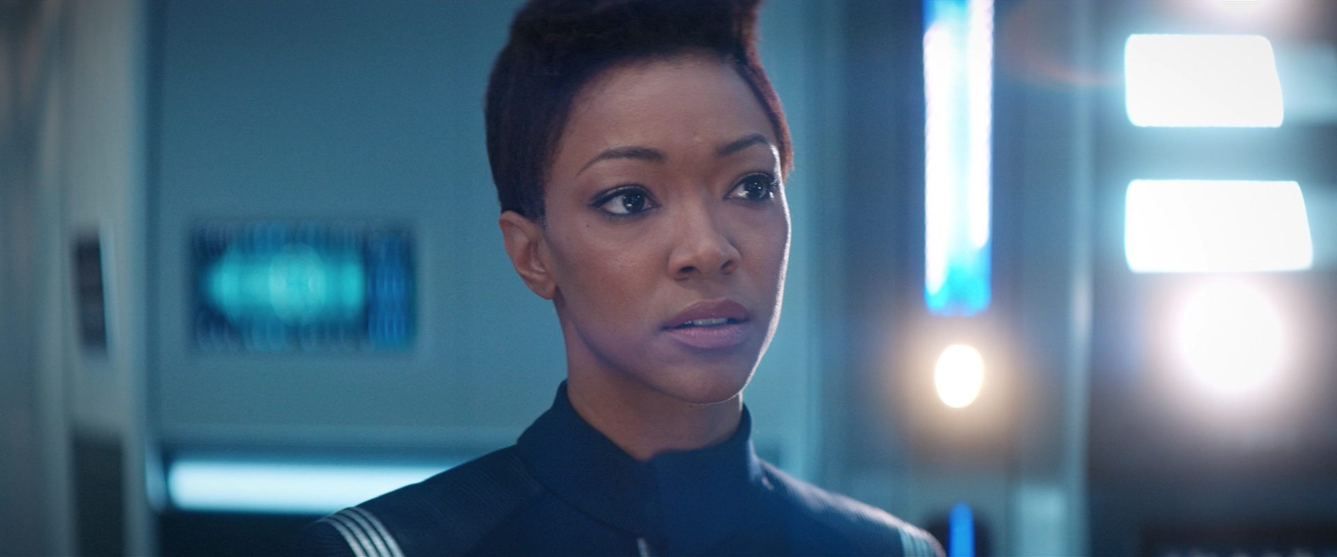 extant_StarTrekDiscovery_2x13-SuchSweetSorrowPart1_01253.jpg