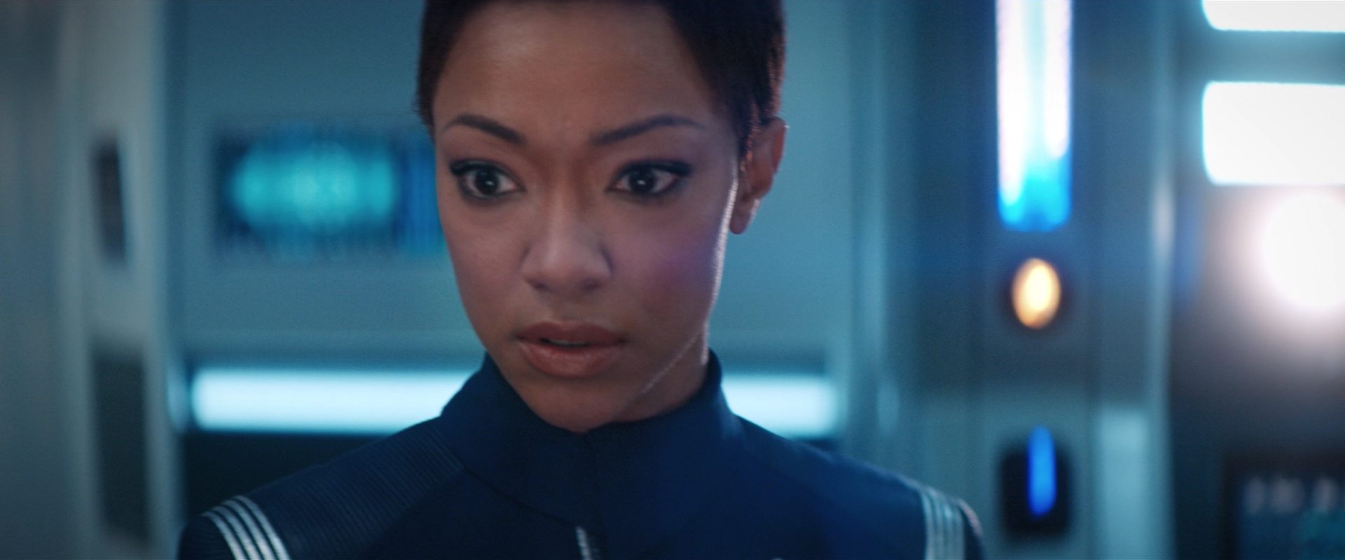 extant_StarTrekDiscovery_2x13-SuchSweetSorrowPart1_01264.jpg