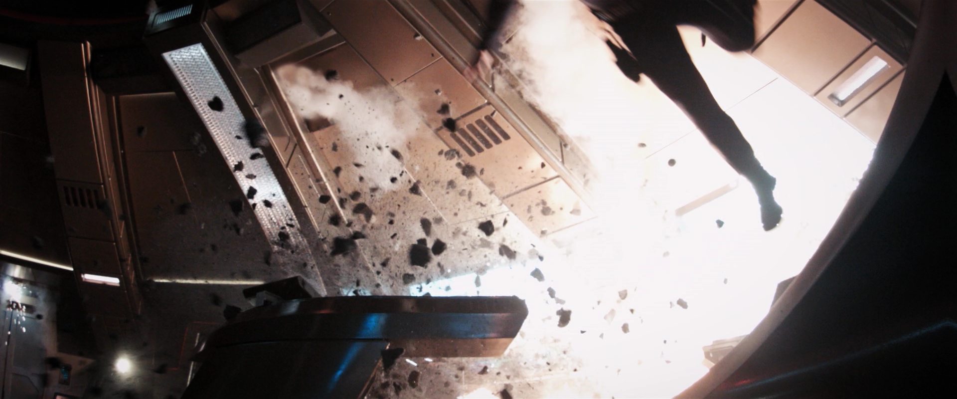 extant_StarTrekDiscovery_2x13-SuchSweetSorrowPart1_01319.jpg