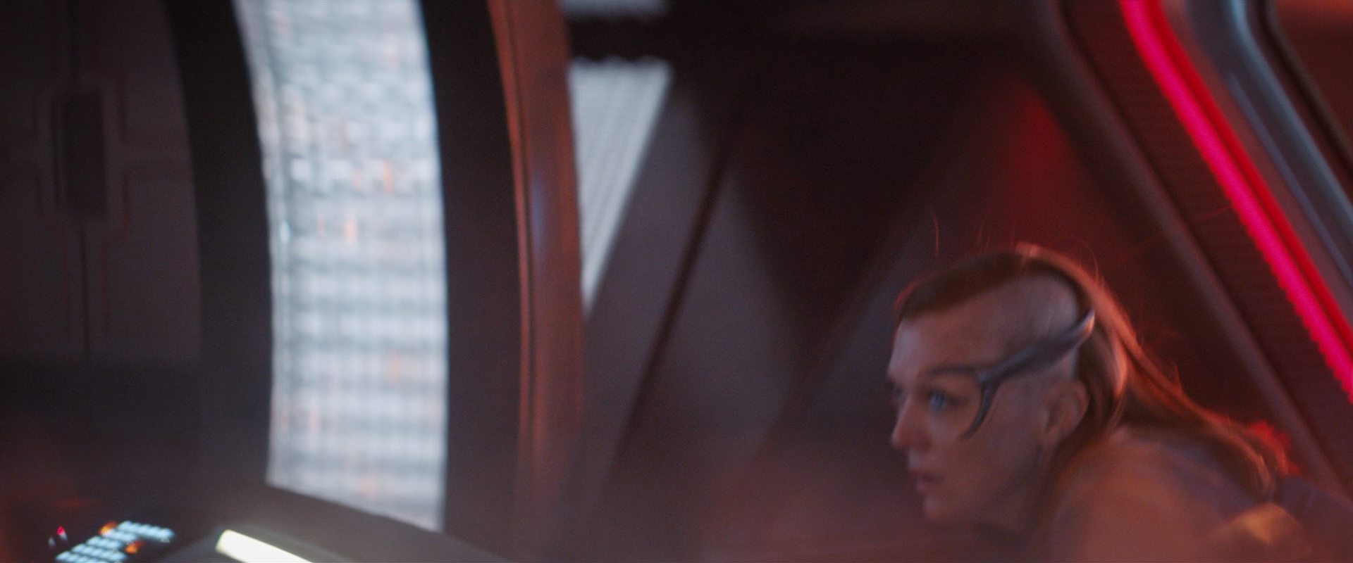 extant_StarTrekDiscovery_2x13-SuchSweetSorrowPart1_01360.jpg