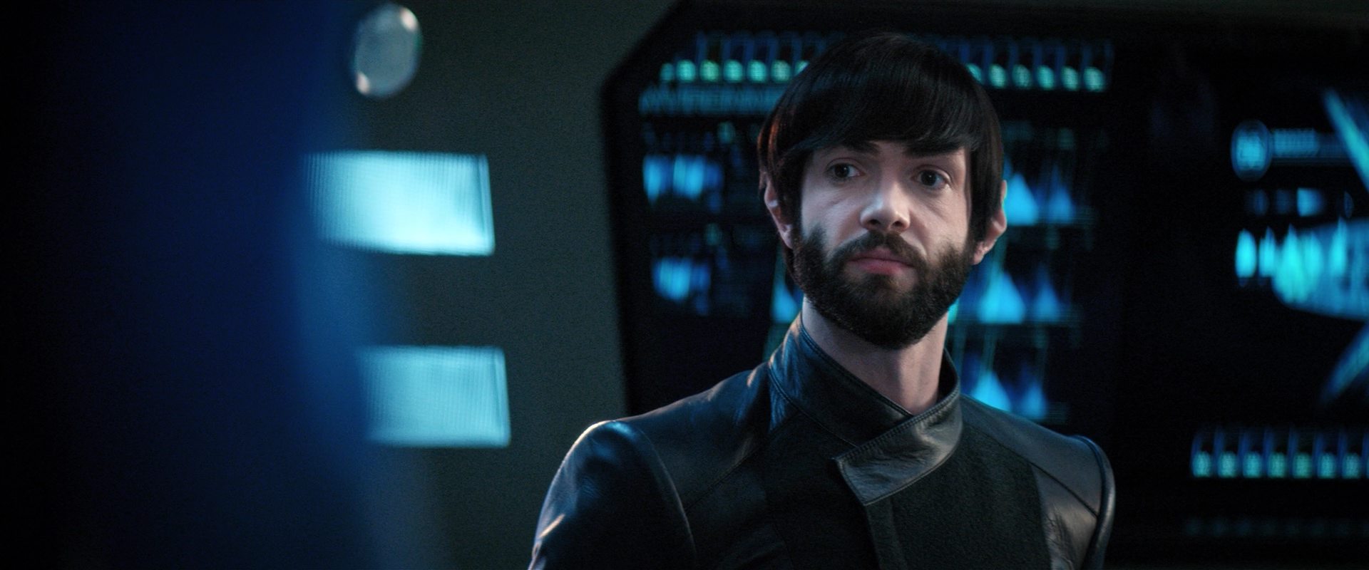 extant_StarTrekDiscovery_2x13-SuchSweetSorrowPart1_01520.jpg