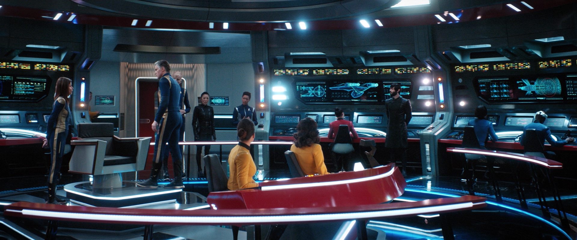 extant_StarTrekDiscovery_2x13-SuchSweetSorrowPart1_01548.jpg
