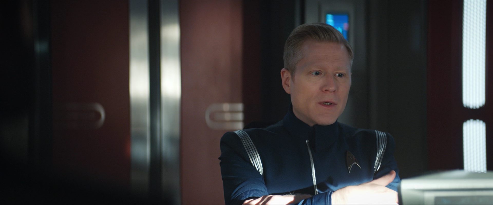 extant_StarTrekDiscovery_2x13-SuchSweetSorrowPart1_01872.jpg