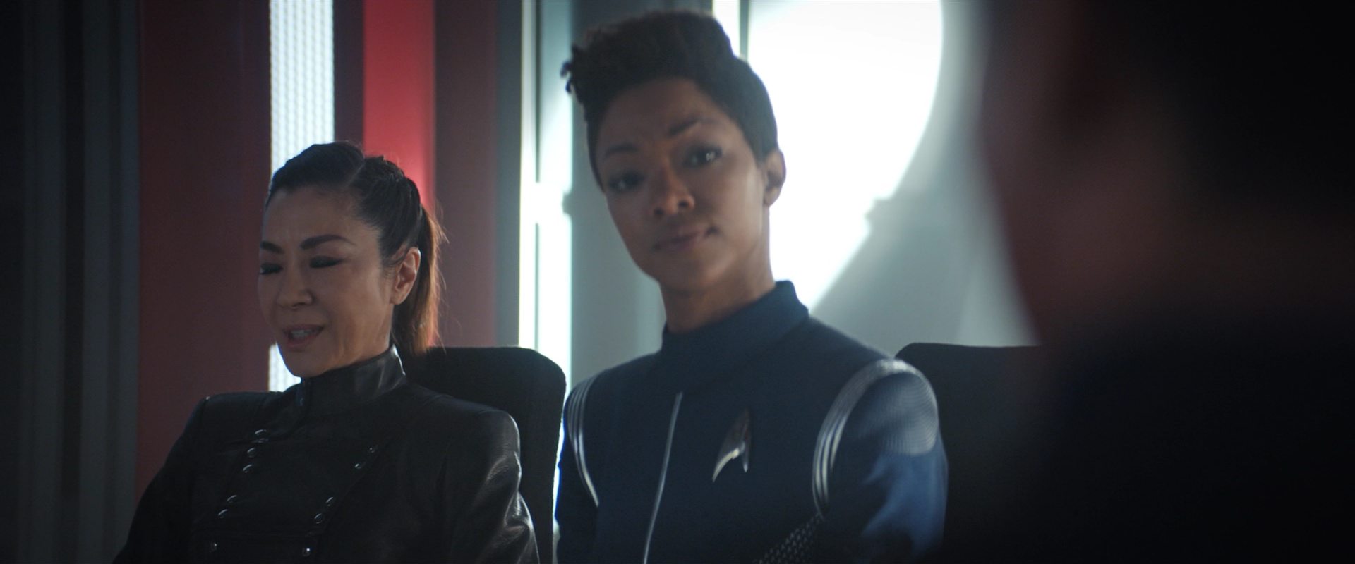 extant_StarTrekDiscovery_2x13-SuchSweetSorrowPart1_01937.jpg